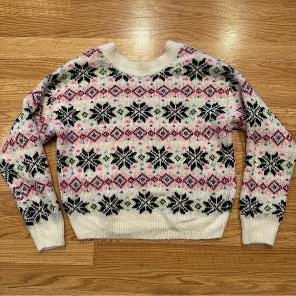 Victoria Secret PINK reversible snowflake sweater - Picture 3 of 7